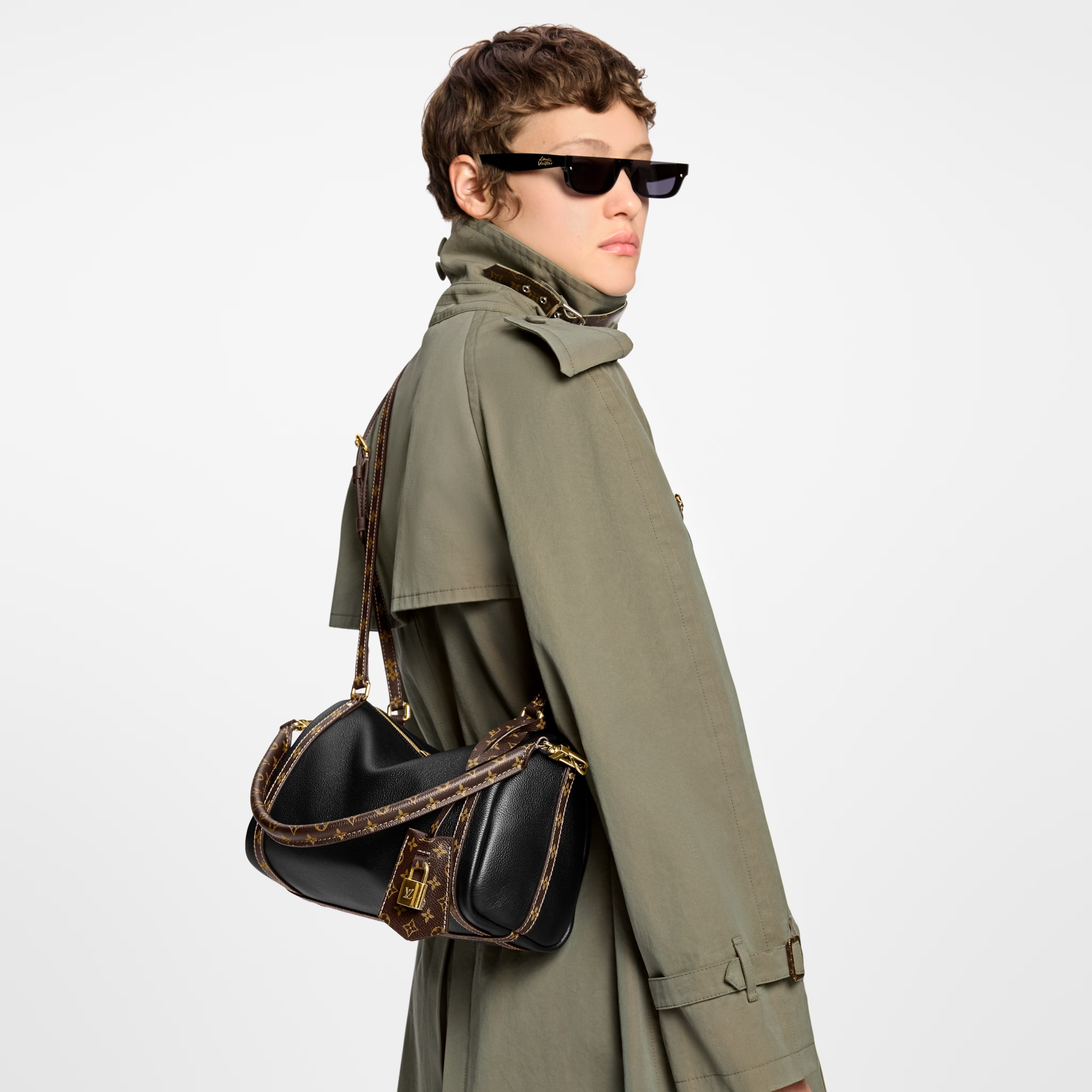 Louis Vuitton Calfskin Express PM Shoulder Bag – Black