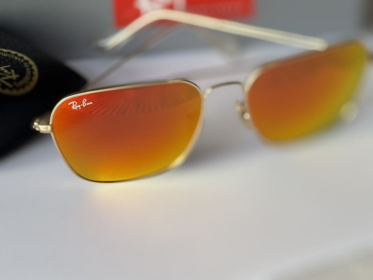 Ray Ban Caravan RB3136 112/69 Square Gold Frame Sunglasses